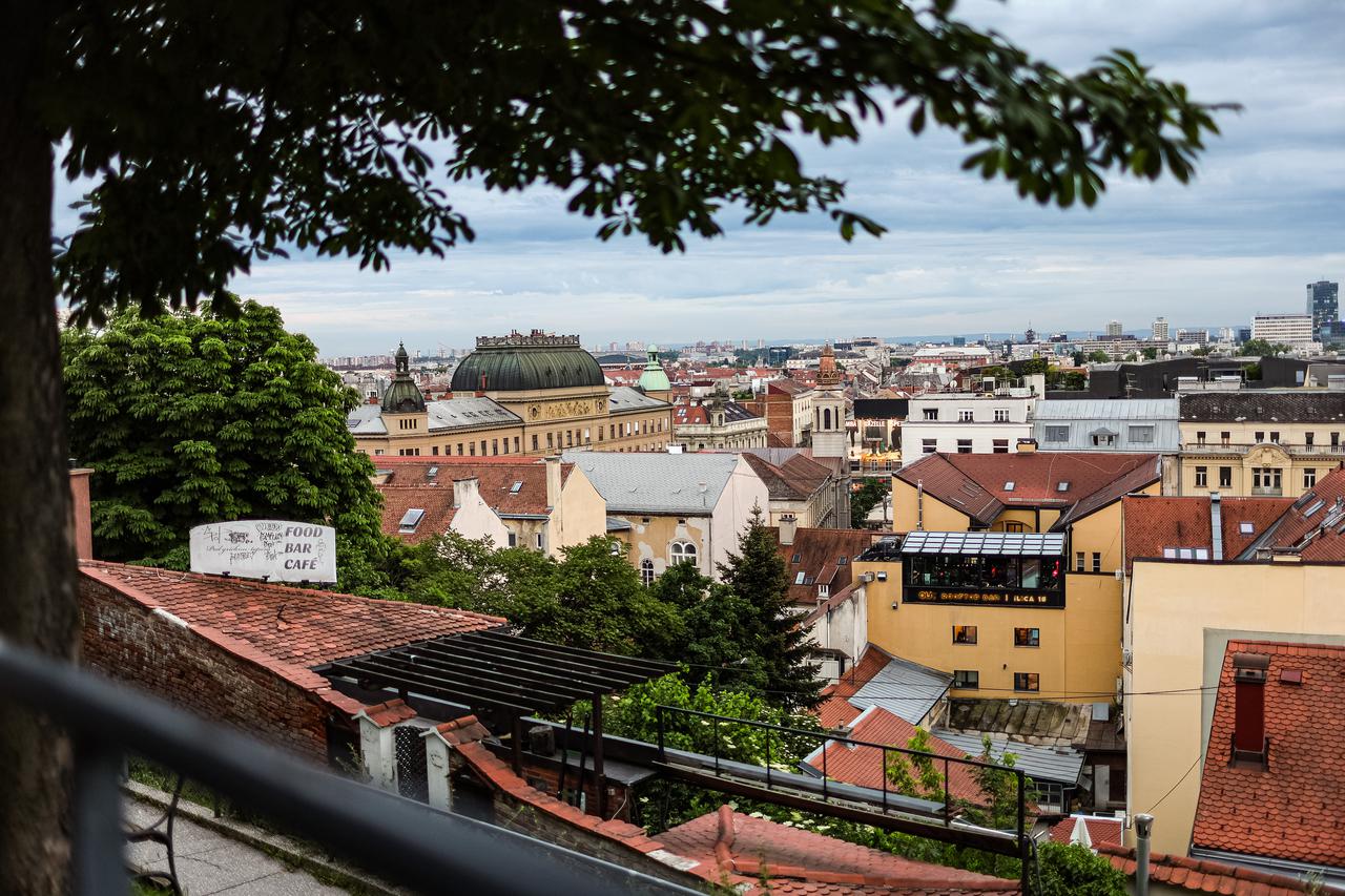 Zagreb: Pogled na vizuru grada
