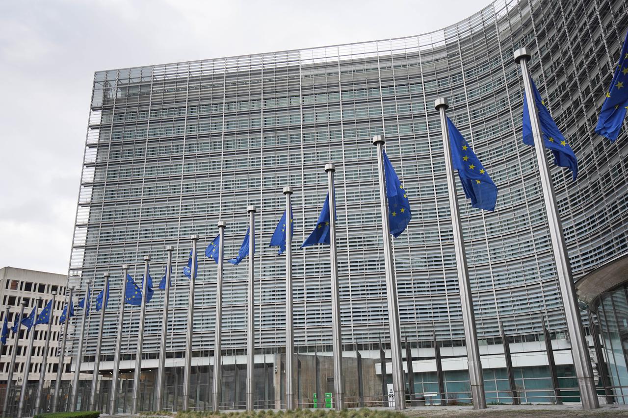 Palača Berlaymont je poslovna zgrada u Bruxellesu u Belgiji, u kojoj je smješteno sjedište Europske komisije
