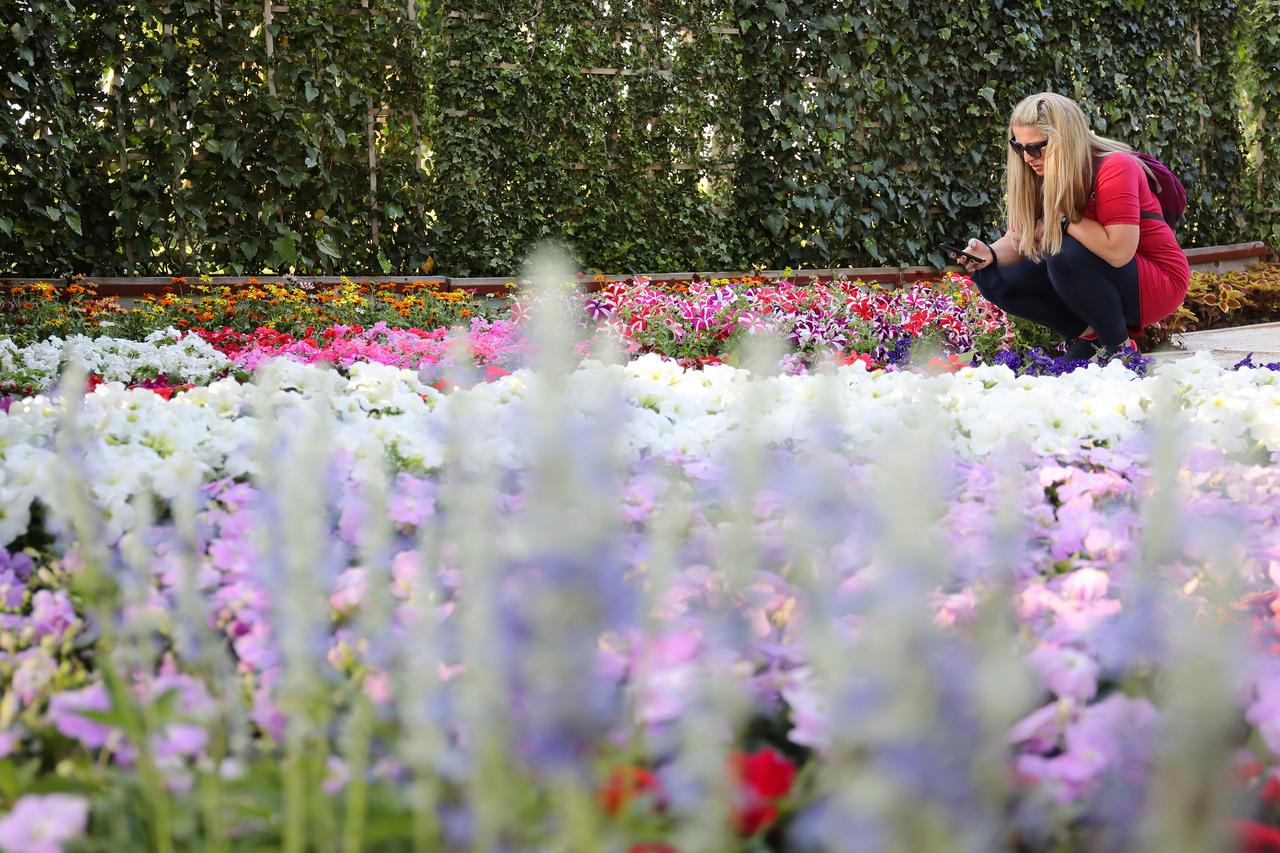 Zagreb: Na Bundeku se održava sajam cvijeća Floraart