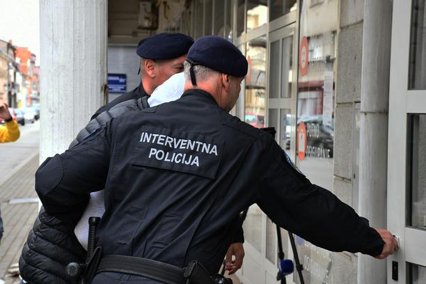 Napadi na strane radnike Mladići čekali dostavljače pa im prijetili