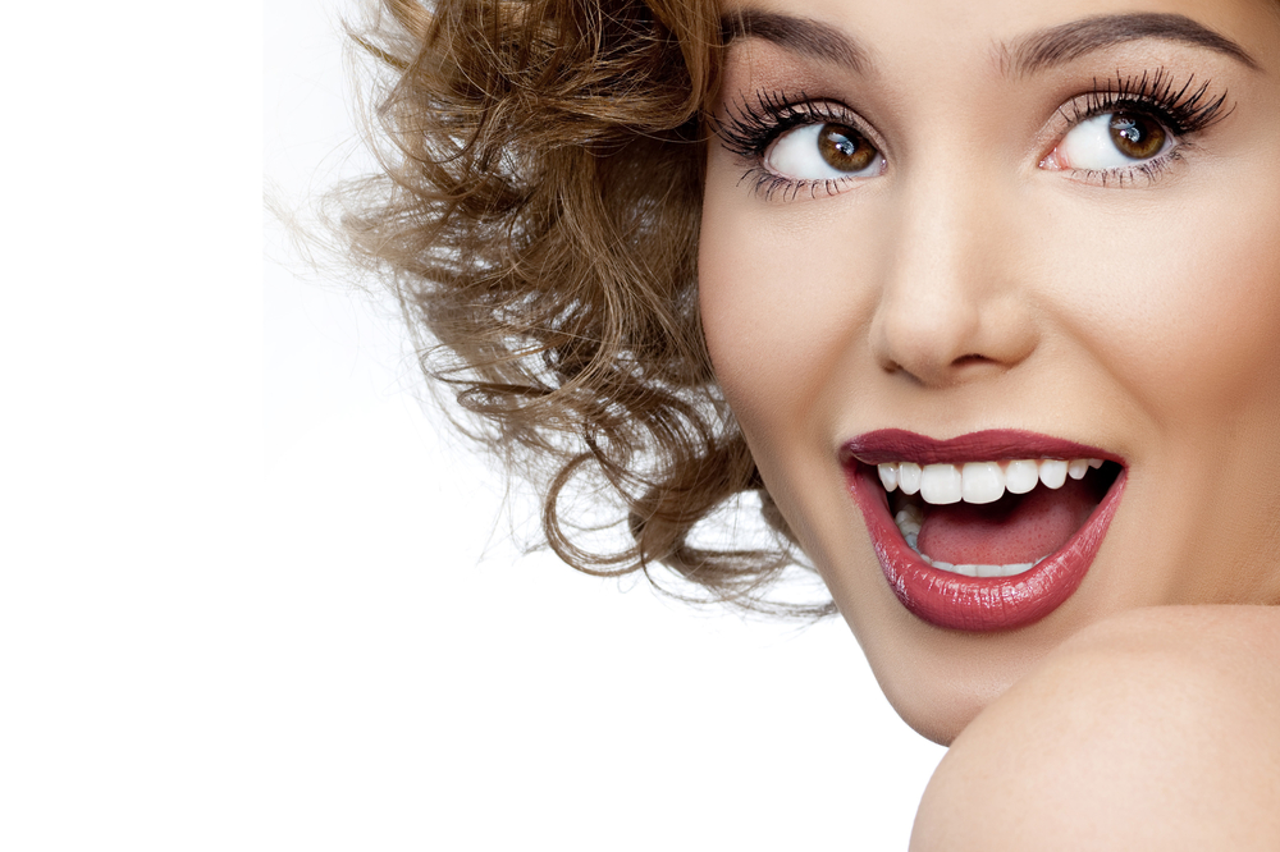 U samo 24 sata All-on-4 terapija vraća širok osmijeh vašem licu