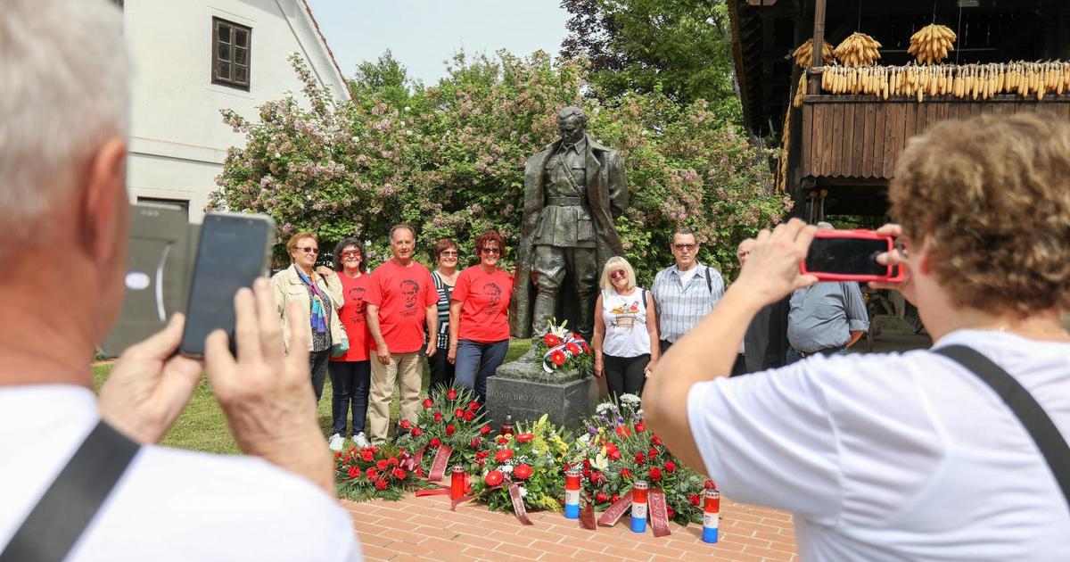 U Kumrovcu održana proslava Dana mladosti Okupili se brojni građani