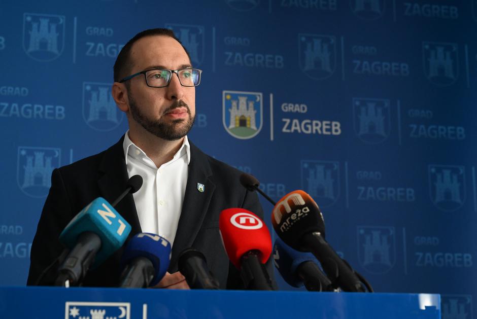Zagreb: Izjava Tomaševića nakon potpisivanja Sporazuma o suradnji i donaciji s UNICEF-om i Zagrebačkim holdingom