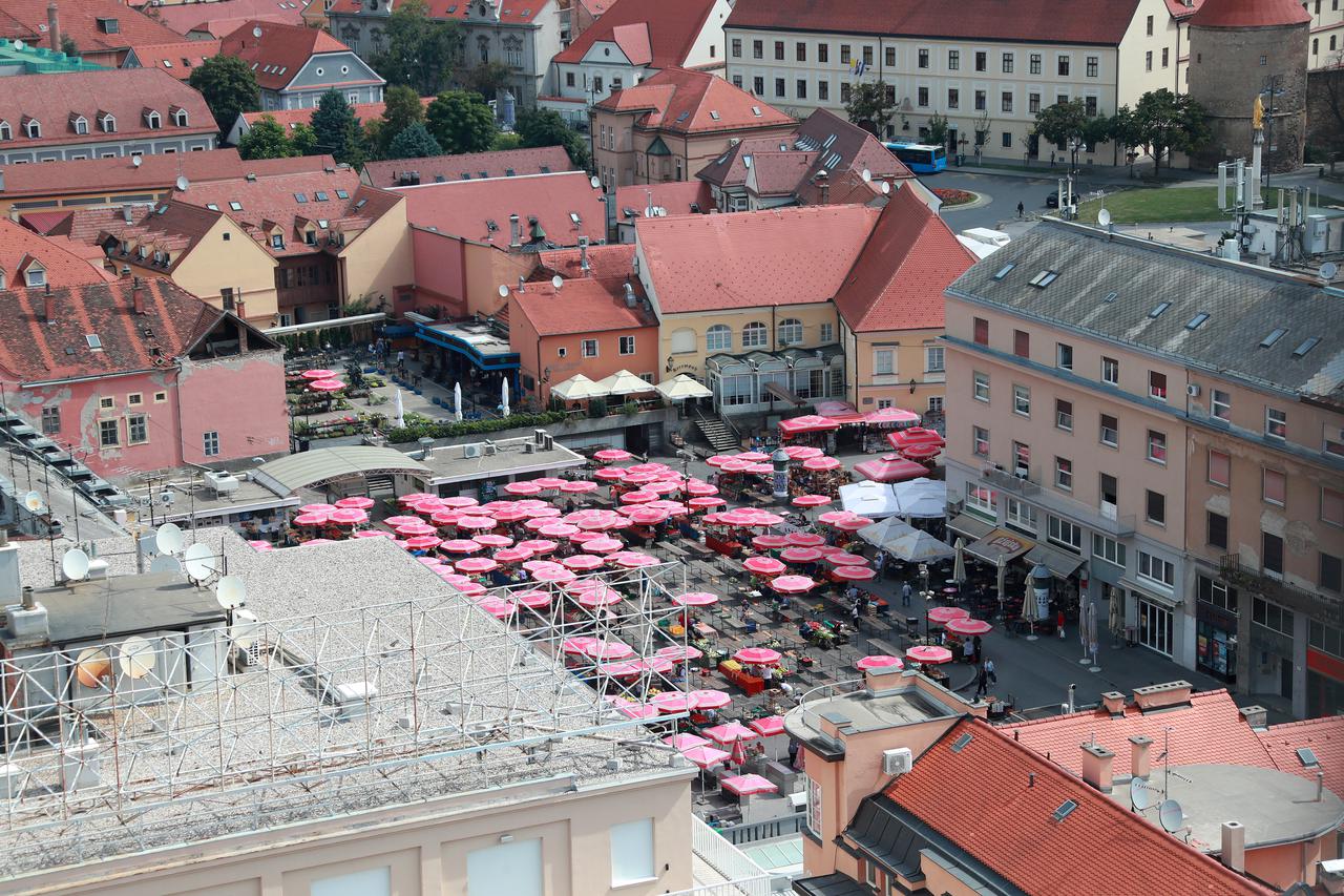 Na današnji dan 1930. godine otvorena je najveća zagrebačka tržnica Dolac