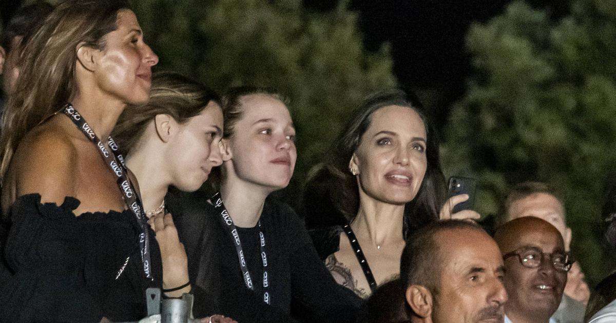 K I Angeline Jolie I Brada Pitta Seli Se Iz Mamine Vile Vrijedne