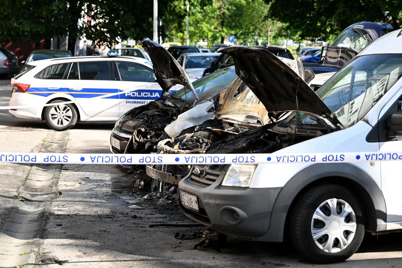 Zagreb: Tri automobila izgorjela na parkiralištu u Prečkom