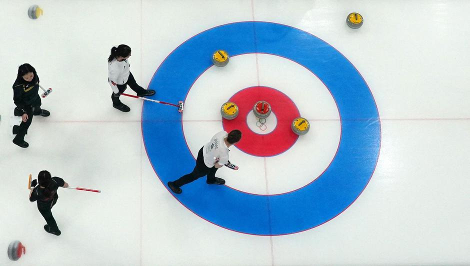 Curling - Women's Gold Medal Game - Japan v Britain