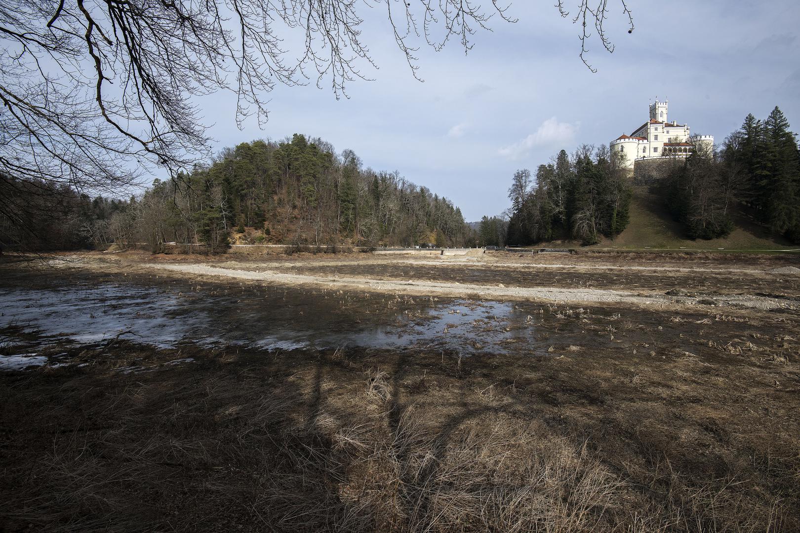 24.02.2023., Trakoscan- Stoje radovi na izmuljivanju jezera Trakoscan. Photo: Vjeran Zganec Rogulja/PIXSELL