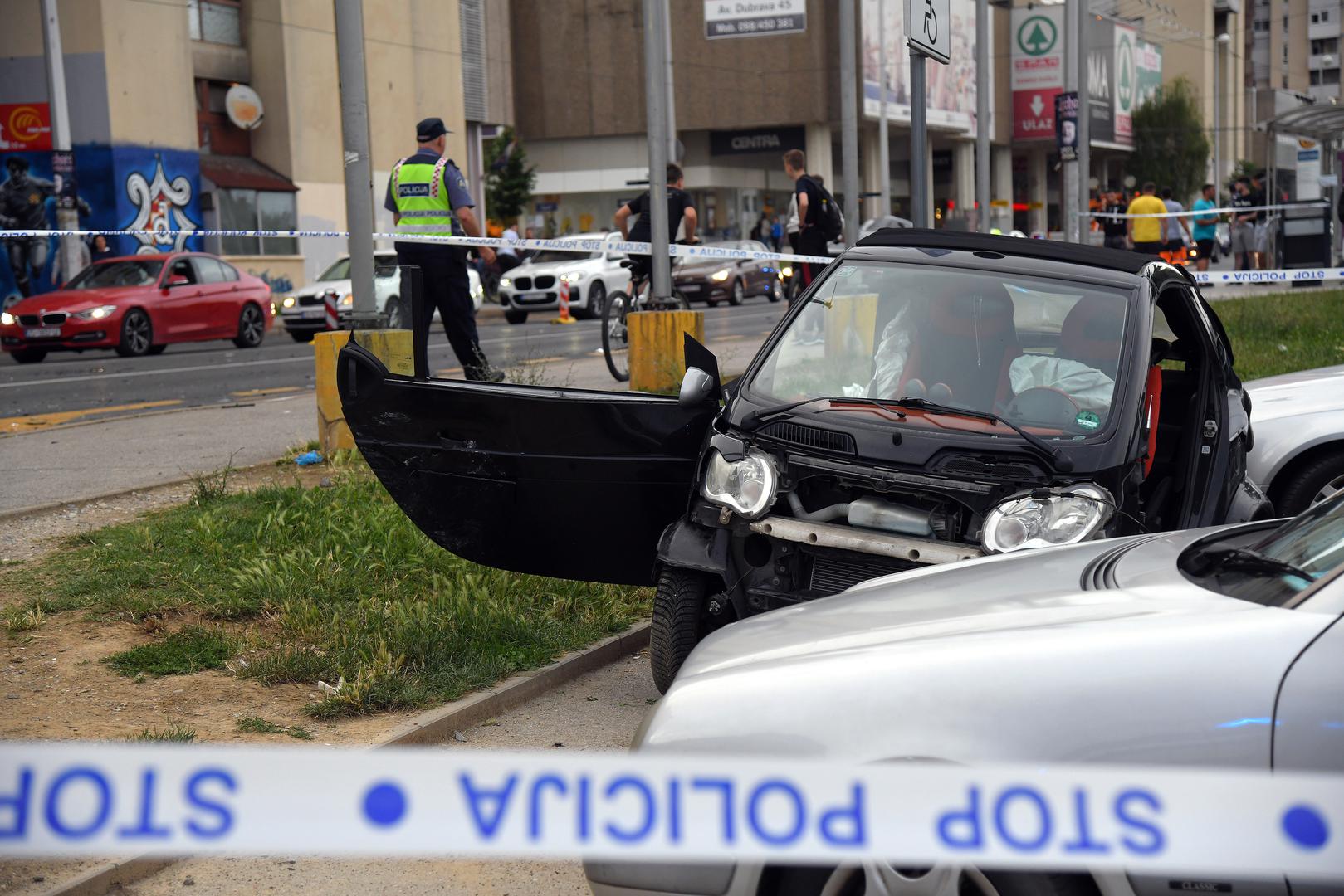 09.06.2022., Zagreb - U prometnoj nesreci u Kapucinskoj ulici u Dubravi ozlijedjeno je nekoliko osoba. Photo: Josip Regovic/PIXSELL