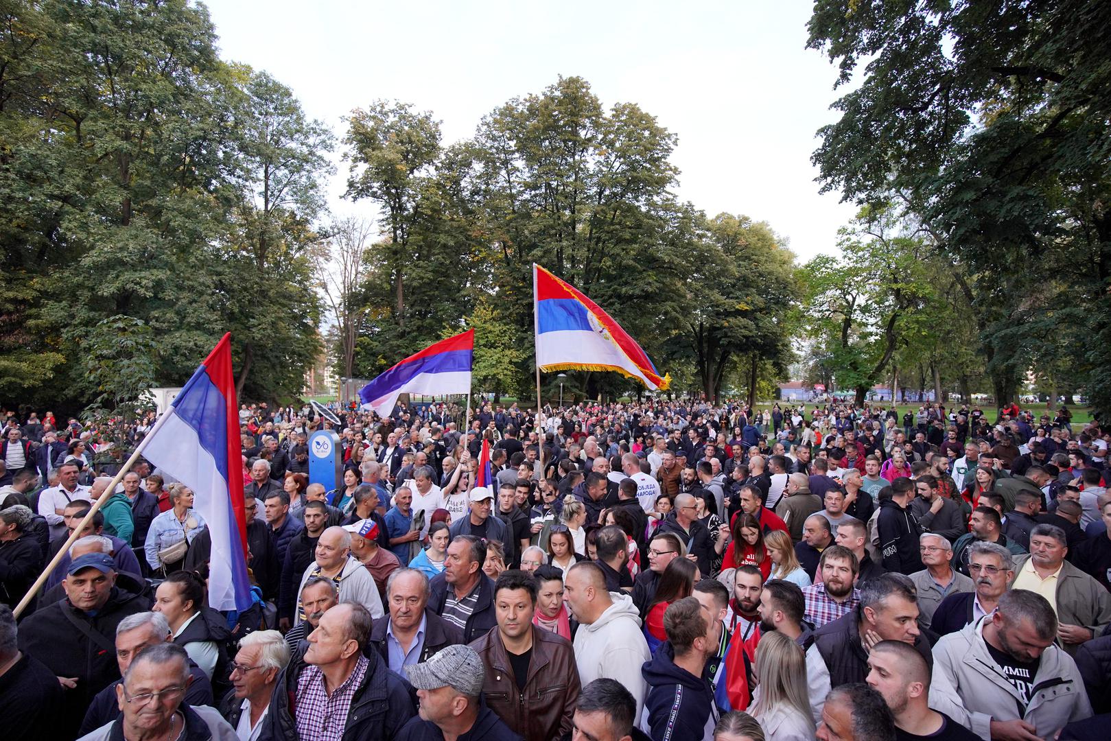 06.10.2022., Banja Luka, Bosna i Hercegovina - U Banjoj Luci odrzan je prosvjed opozicije protiv, kako tvrde, kradje Milorada Dodika na ovogodisnjim Opcim izborima. Na prosvjed je stigla i Dodikova protukandidatkinja na izborima Jelena Trivic.  Photo: Dejan Rakita/PIXSELL