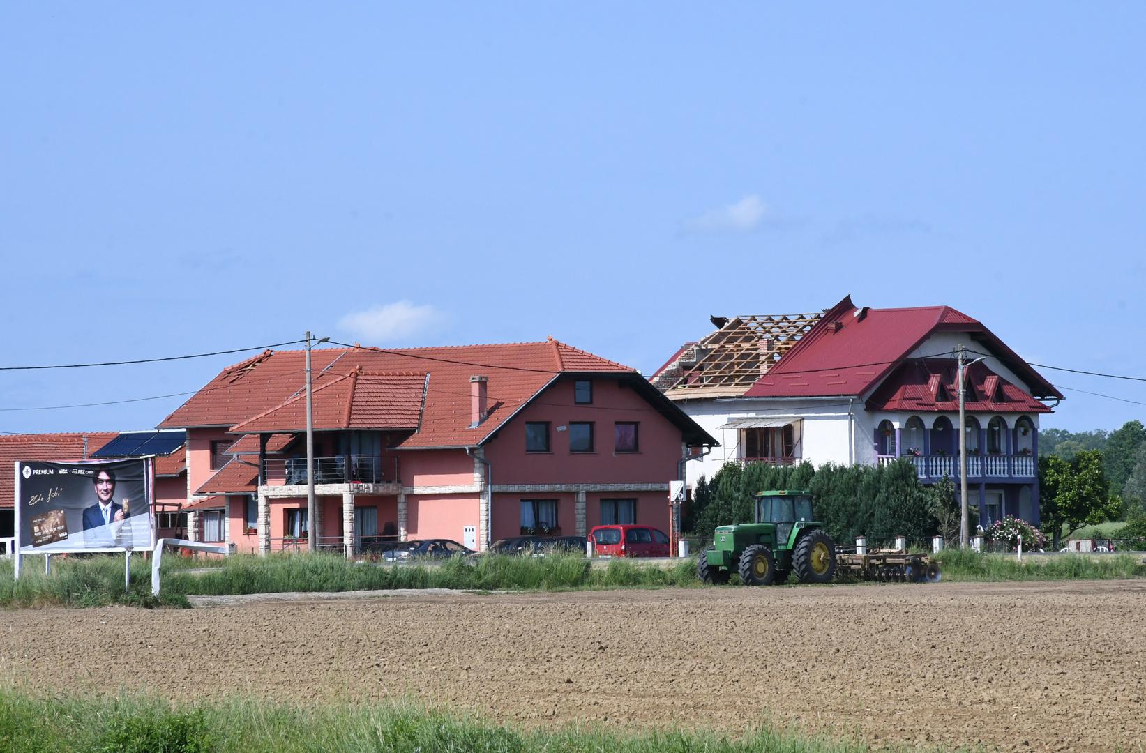 26.05.2022., Sela, Greda - Posljedice jucerasnjeg nevremena vidljive su na svakom koraku. Photo: Nikola Cutuk/PIXSELL Photo: Nikola Cutuk/PIXSELL