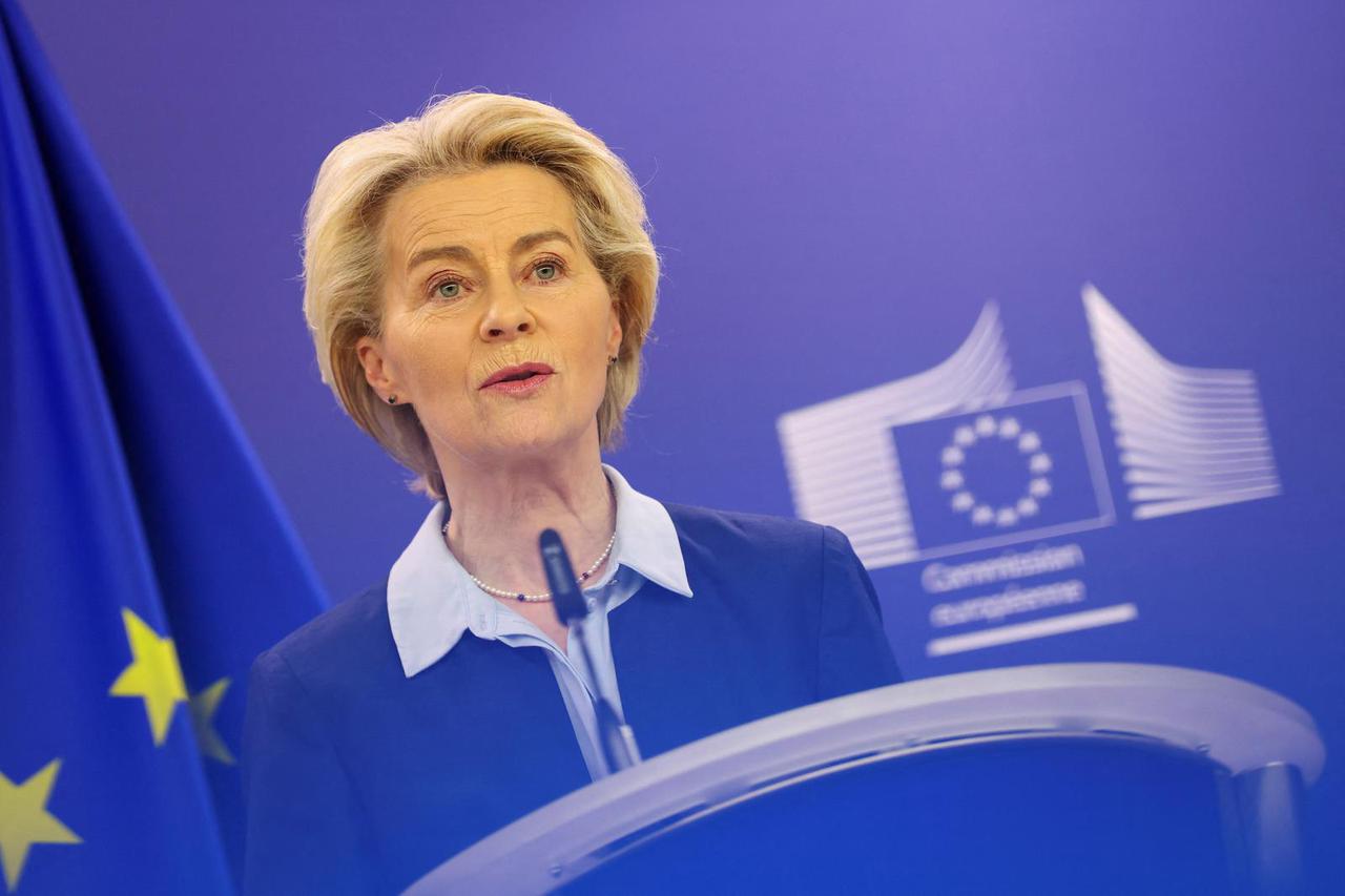 European Commission President Ursula von der Leyen welcomes Former President of Finland Sauli Niinisto in Brussels