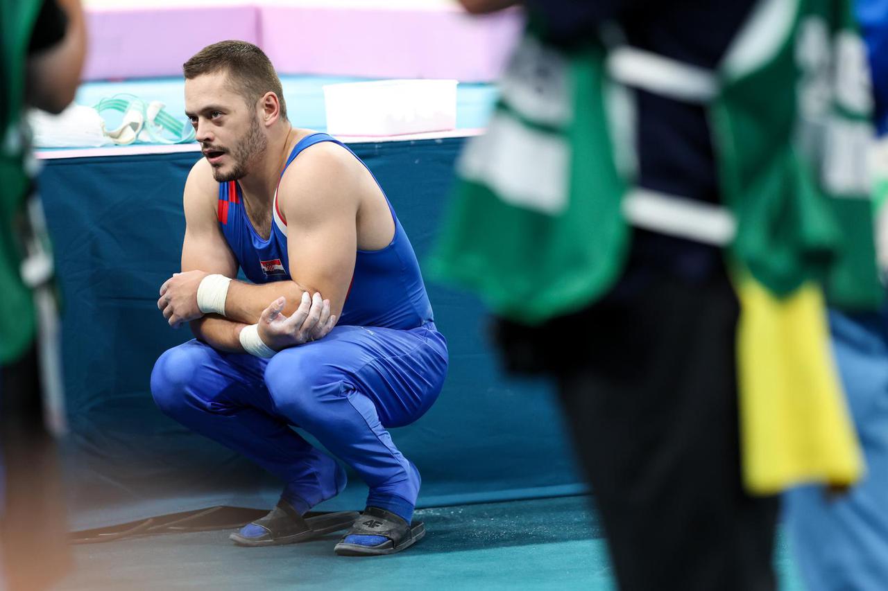 Hrvatski gimnastičar Tin Srbić ostao je bez medalje na Olimpijskim igrama u Parizu