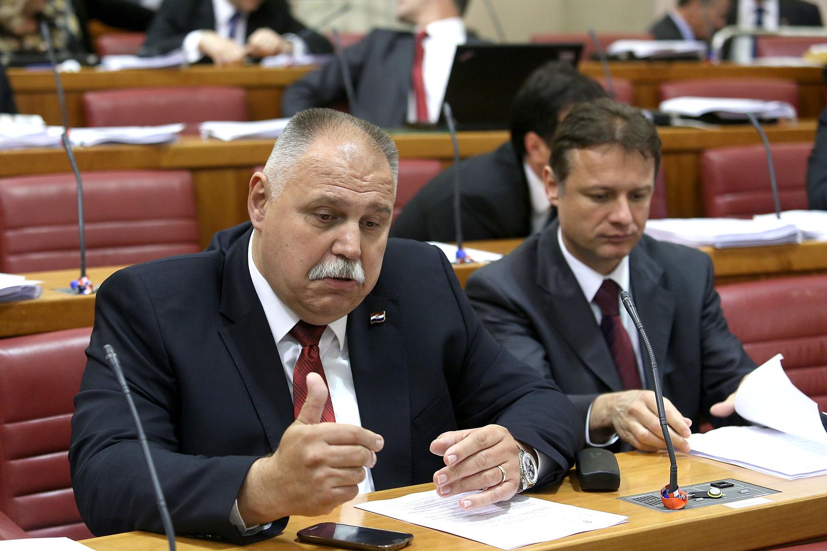 14.05.2014., Zagreb - Aktualnim prijepodnevnom pocela je 13. sjednica Sabora RH.rPhoto: Patrik Macek/PIXSELL