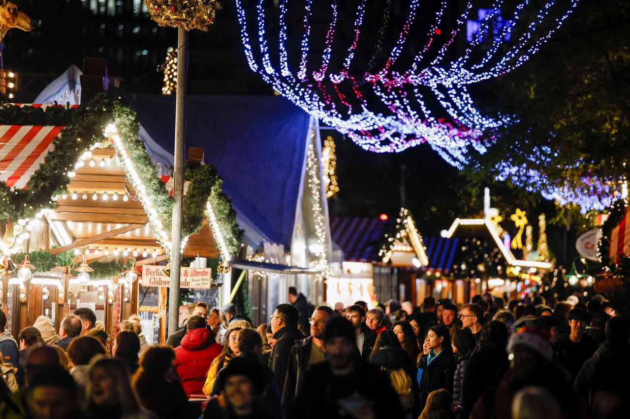 Berlin's Christmas markets throw open their doors to mulled wine-loving crowds