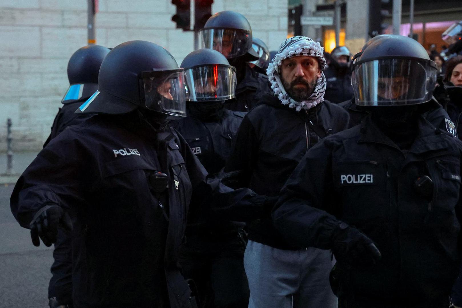 Police detain a man, as Pro-Palestinian demonstrators protest, as the conflict between Israel and Hamas continues, in Berlin, Germany, October 18, 2023. REUTERS/Fabrizio Bensch Photo: Fabrizio Bensch/REUTERS