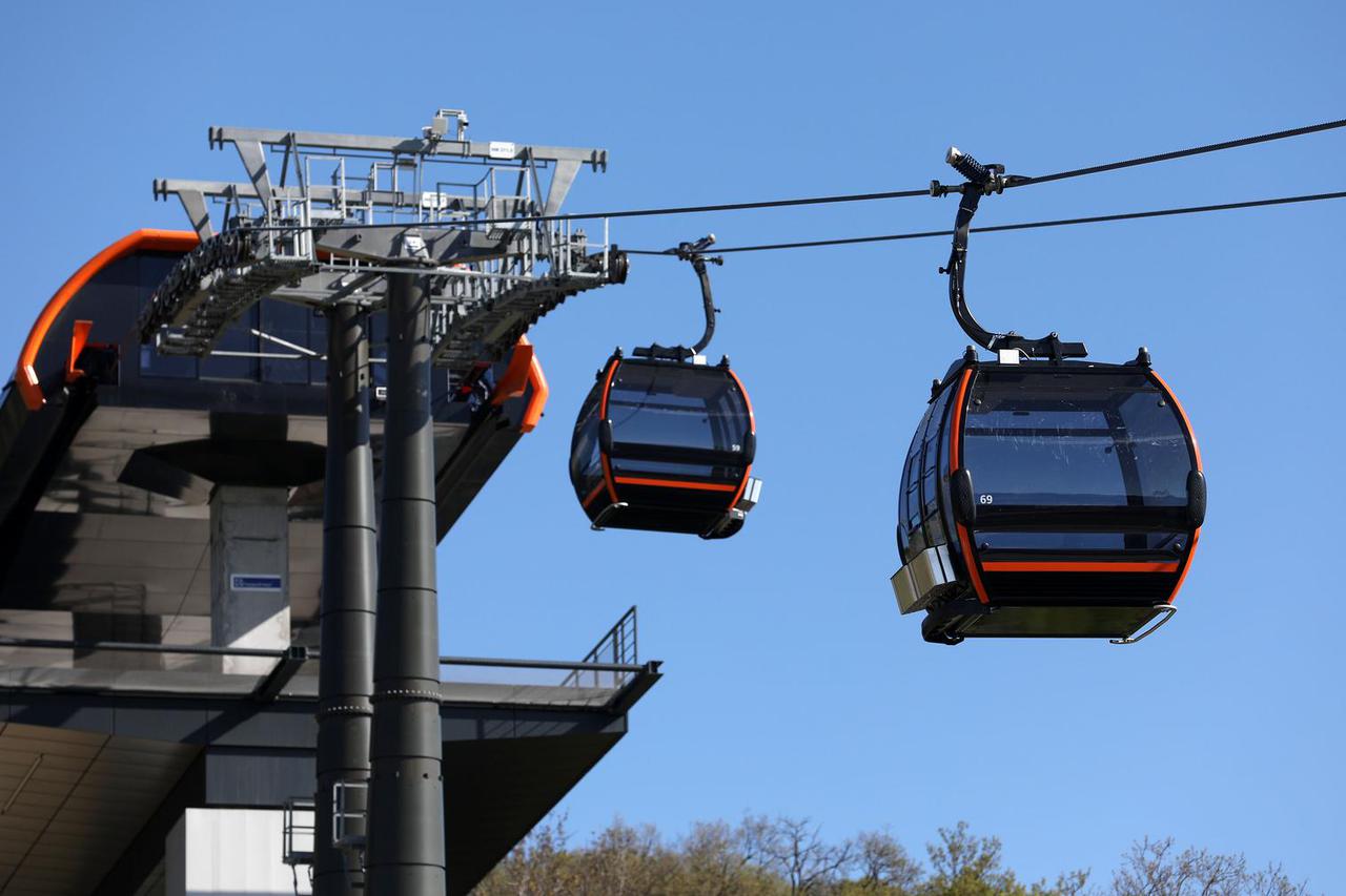 Zagreb: Žičara Sljeme ponovno puštena u pogon