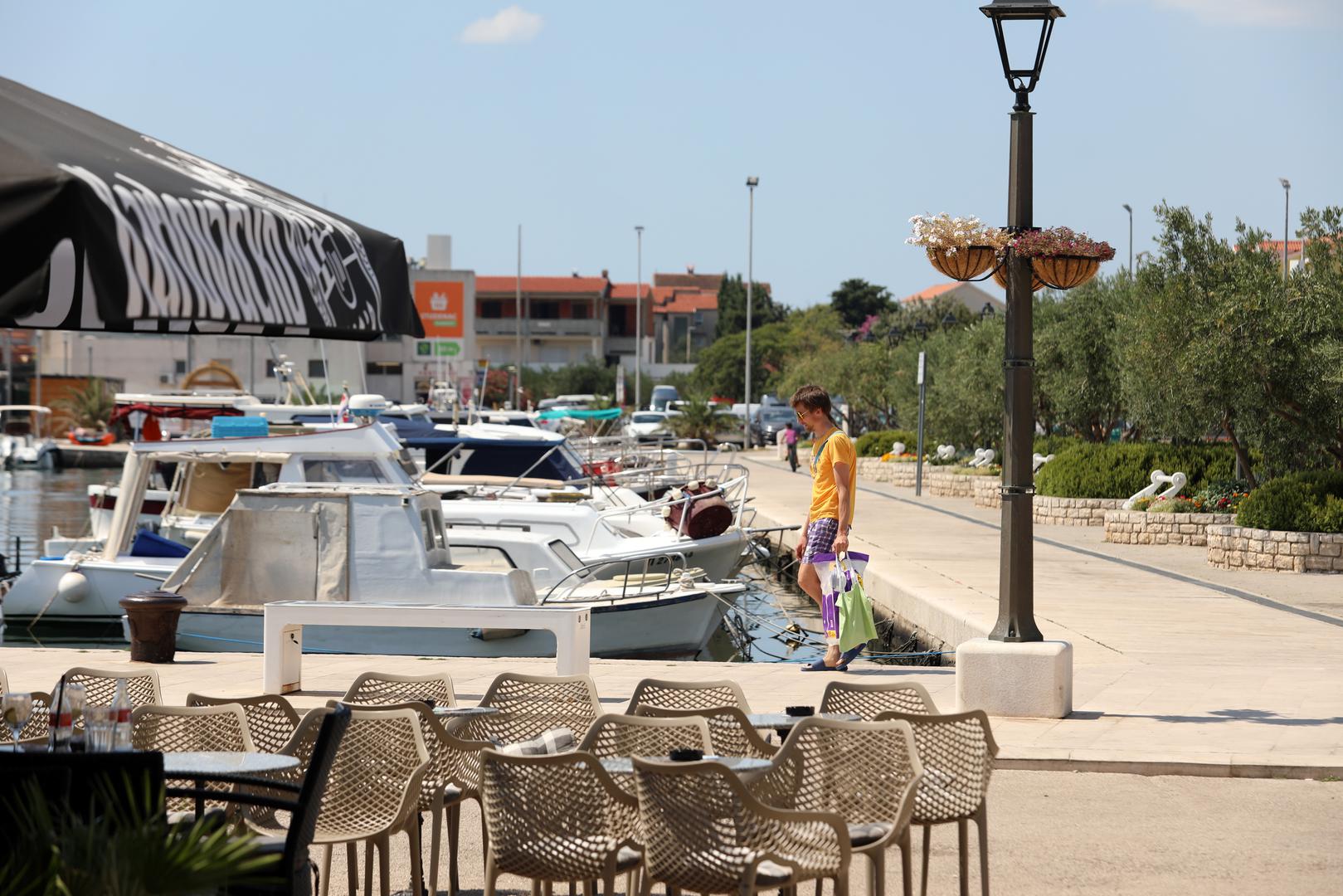 23.07.2024.,Pirovac-- Turisticka patrola i Vecernjakove zvjezdice u Pirovcu. Photo: Dusko Jaramaz/PIXSELL