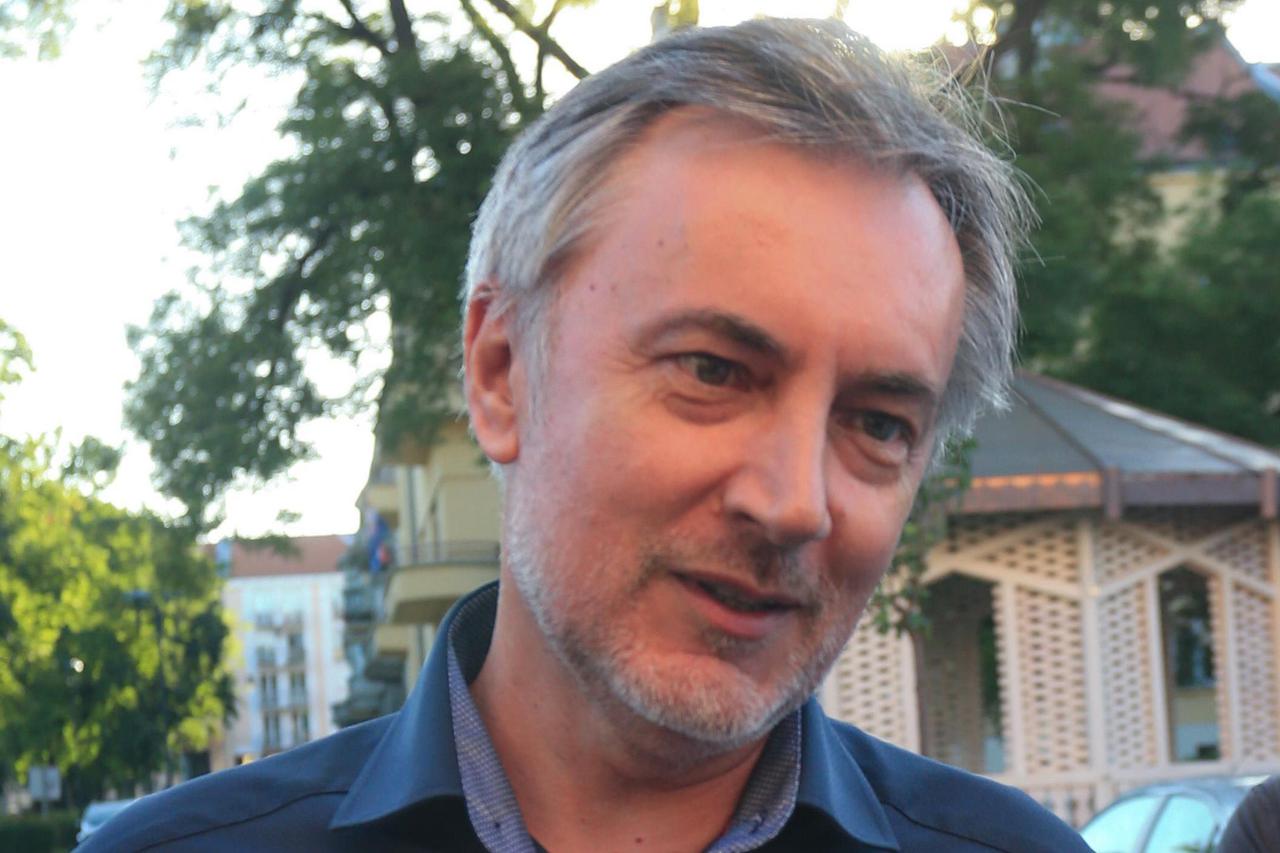 Miroslav Škoro