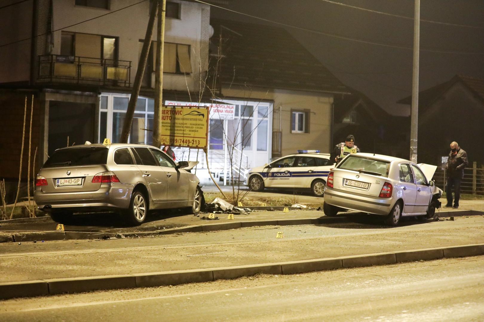 25.01.2021., Zagreb - Prometna nesreca na Sesvetskoj cesti u kojoj je jedna osoba smrtno stradala. Photo: Emica Elvedji/PIXSELL