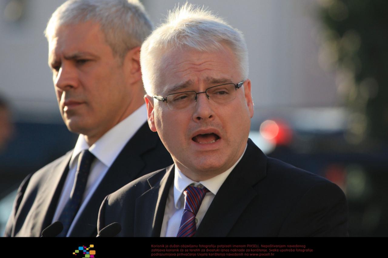 \'04.11.2010. Vukovar - Predsjednik Republike Srbije Boris Tadic i predsjednik Republike Hrvatske Ivo Josipovic nakon sastanka sa predstavnicima srpske manjine Photo: Patrik Macek/PIXSELL\'