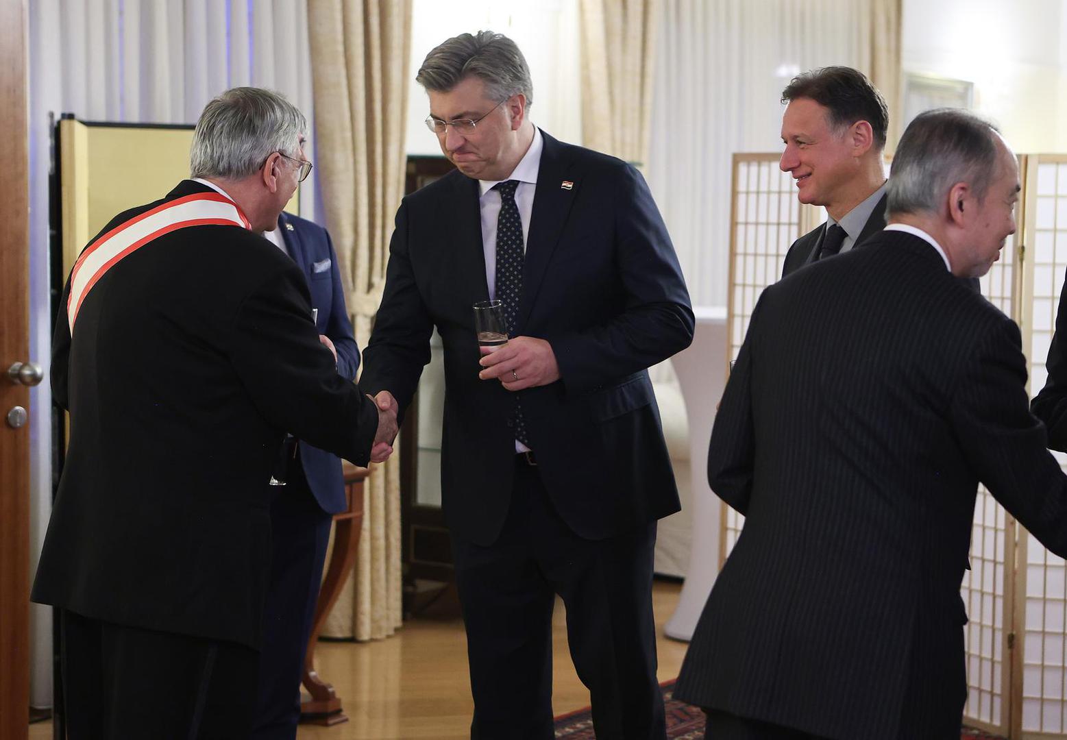 17.04.2023., Zagreb - Potpredsjednik Hrvatskoga sabora akademik Zeljko Reiner prima "Odlicje Reda izlazeceg sunca prve klase s lentom" u rezidenciji japanskog veleposlanika. Photo: Marko Prpic/PIXSELL