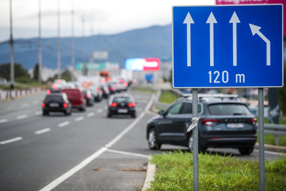 Zagreb: Gust promet na Jadranskom mostu