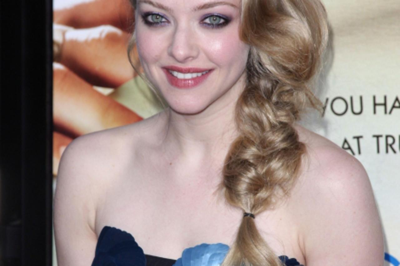 'Amanda Seyfried arrives at The Los Angeles Premiere of Letters to Juliet at the Grauman's Chinese Theater in Los Angeles, California. May 11th, 2010. Photo: Press Association/Pixsell'