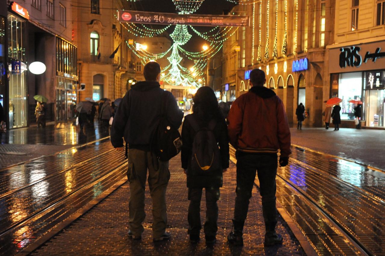 '30.11.2010. Zagreb - Skupina Dobri duhovi Zagreba. Photo: Anto Magzan/PIXSELL'