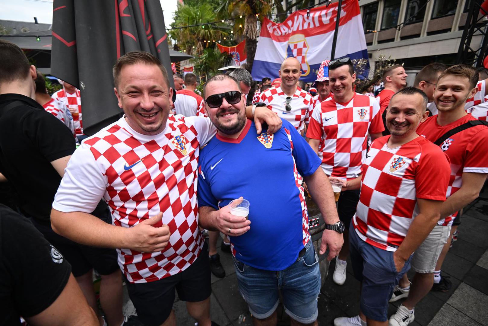 18.06.2023.,Rotterdam, Nizozemska - Navijacko ozracje u centru grada uoci vecerasnje utakmice finala Lige nacija izmedju Hrvatske i Spanjolske Photo: Marko Lukunic/PIXSELL