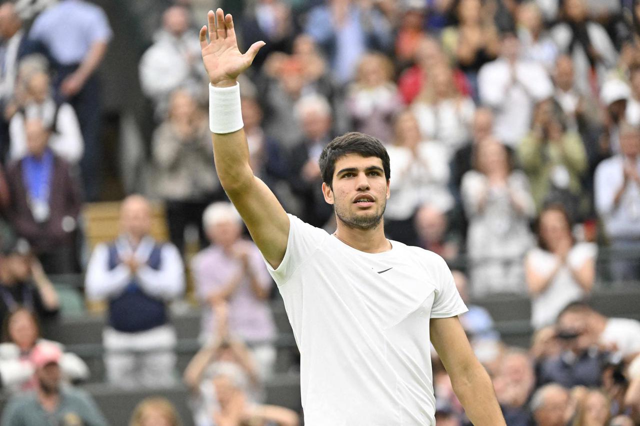 Carlos Alcaraz lors du tournoi de Wimbledon 2023 au All England Lawn Tennis and Croquet Club de Londres