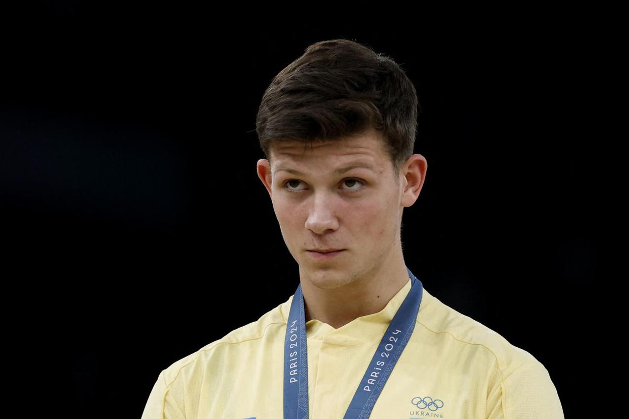 Artistic Gymnastics - Men's Parallel Bars Victory Ceremony