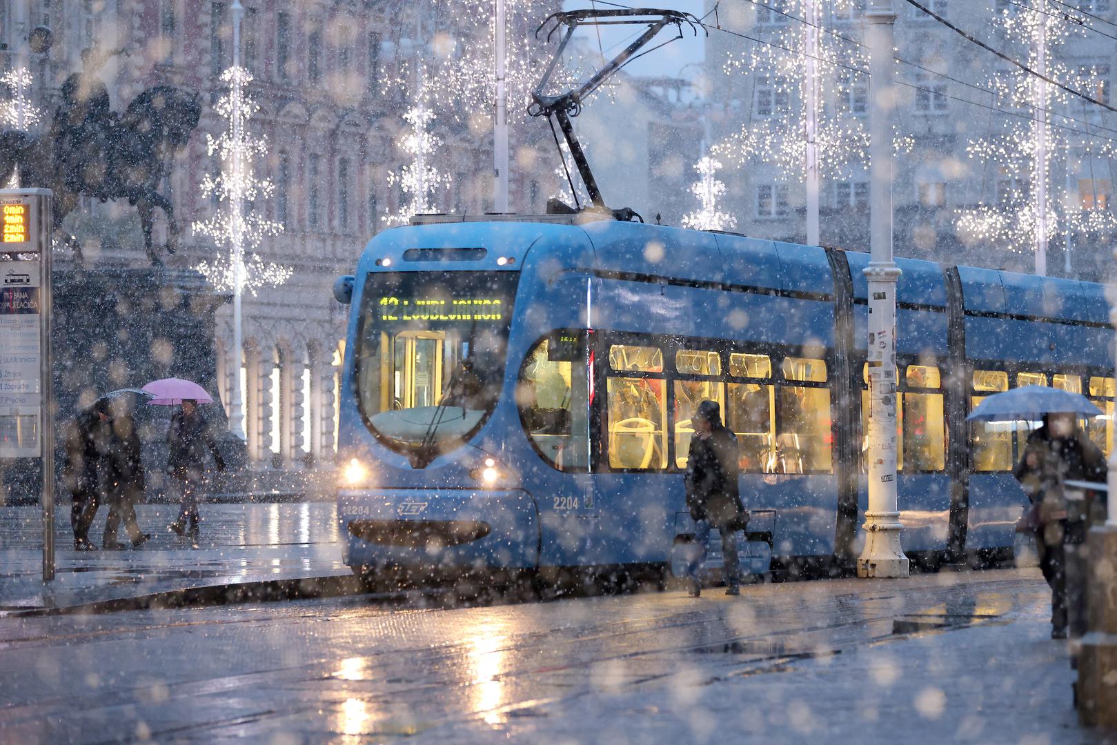 Prema prognozi, smirivanje vremena, odnosno prestanak oborina na rasporedu je poslijepodne