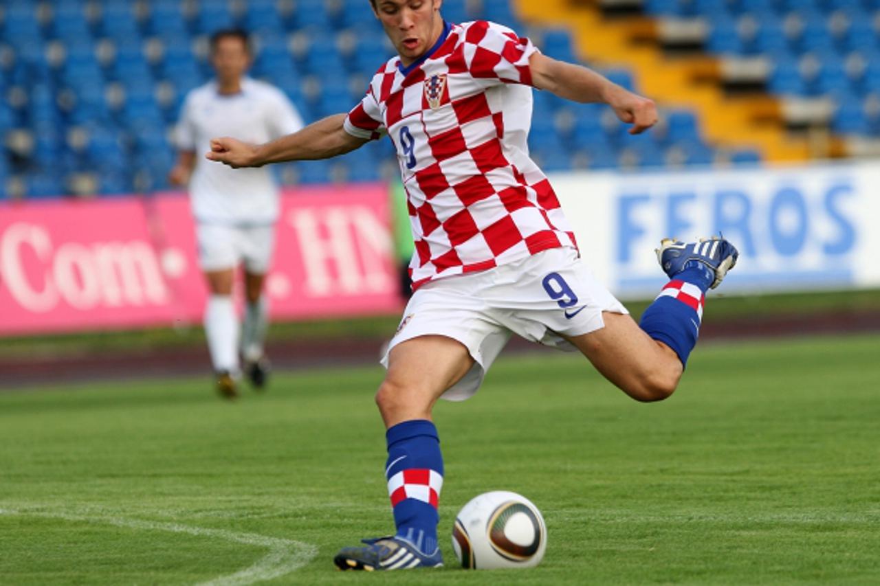 '13.07.2010., stadion Branka Cavlovica,Karlovac - Hrvatska mlada reprezentacija do 19 godina odigrala je  prijateljsku utakmicu s NK Karlovcem. Andrej Kramaric Photo: Zeljko Hladika/PIXSELL'