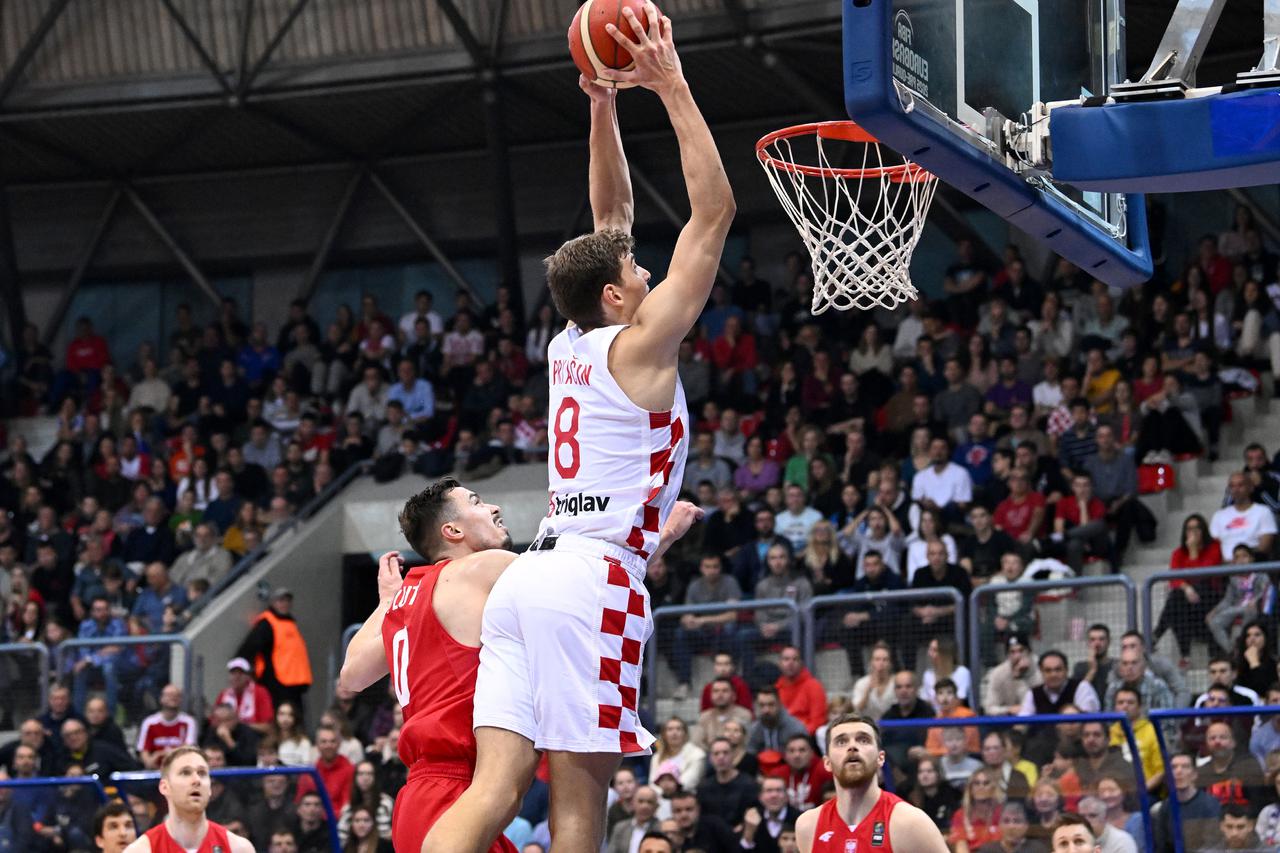 Zagreb: Hrvatska košarkaška reprezentacija poražena je 79:87 od Poljske u sklopu kvalifikacija za EuroBasket 2025.