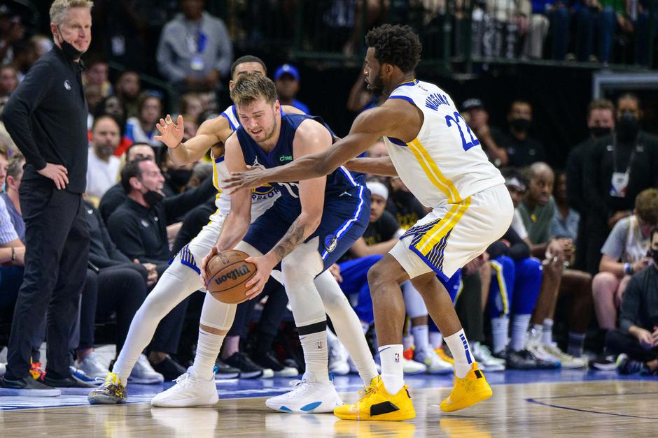 NBA: Playoffs-Golden State Warriors at Dallas Mavericks