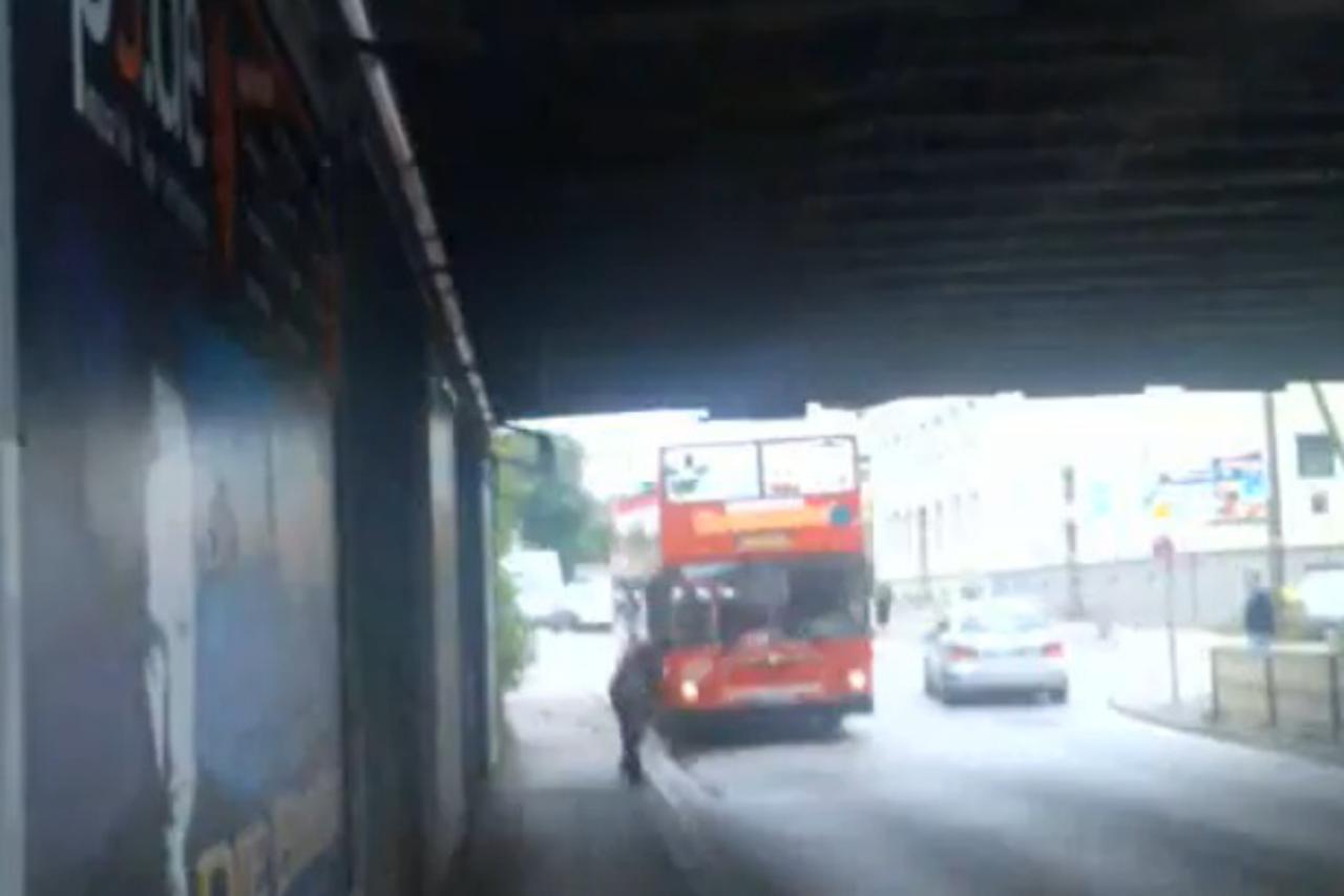 Autobus