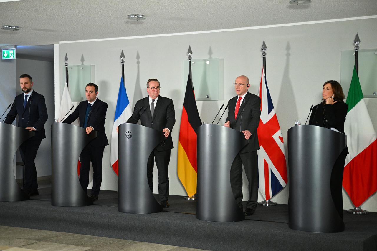 European defence ministers hold talks on strengthening regional security in Berlin