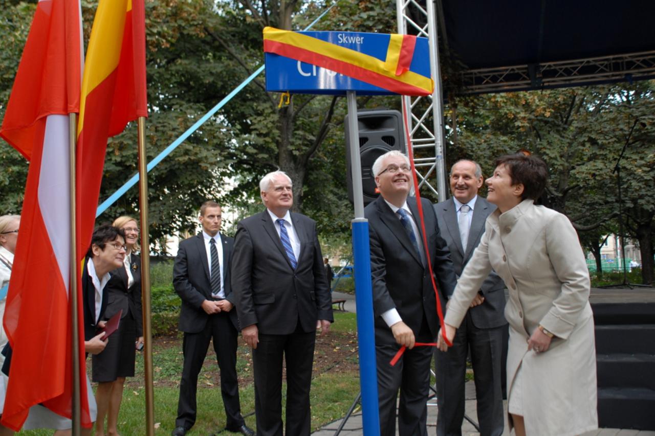 josipović u varšavi (1)