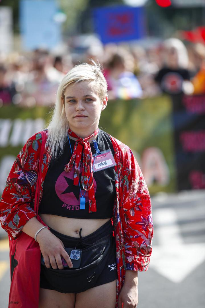 04.06.2022., Zagreb - 21. Povorka ponosa LGBTIQ+ zajednice, osoba i duginih obitelji Zagreb Pridea ove se godine odrzava pod sloganom "Dajte nam nasa cetiri zida!". Photo: Slavko Midzor/PIXSELL