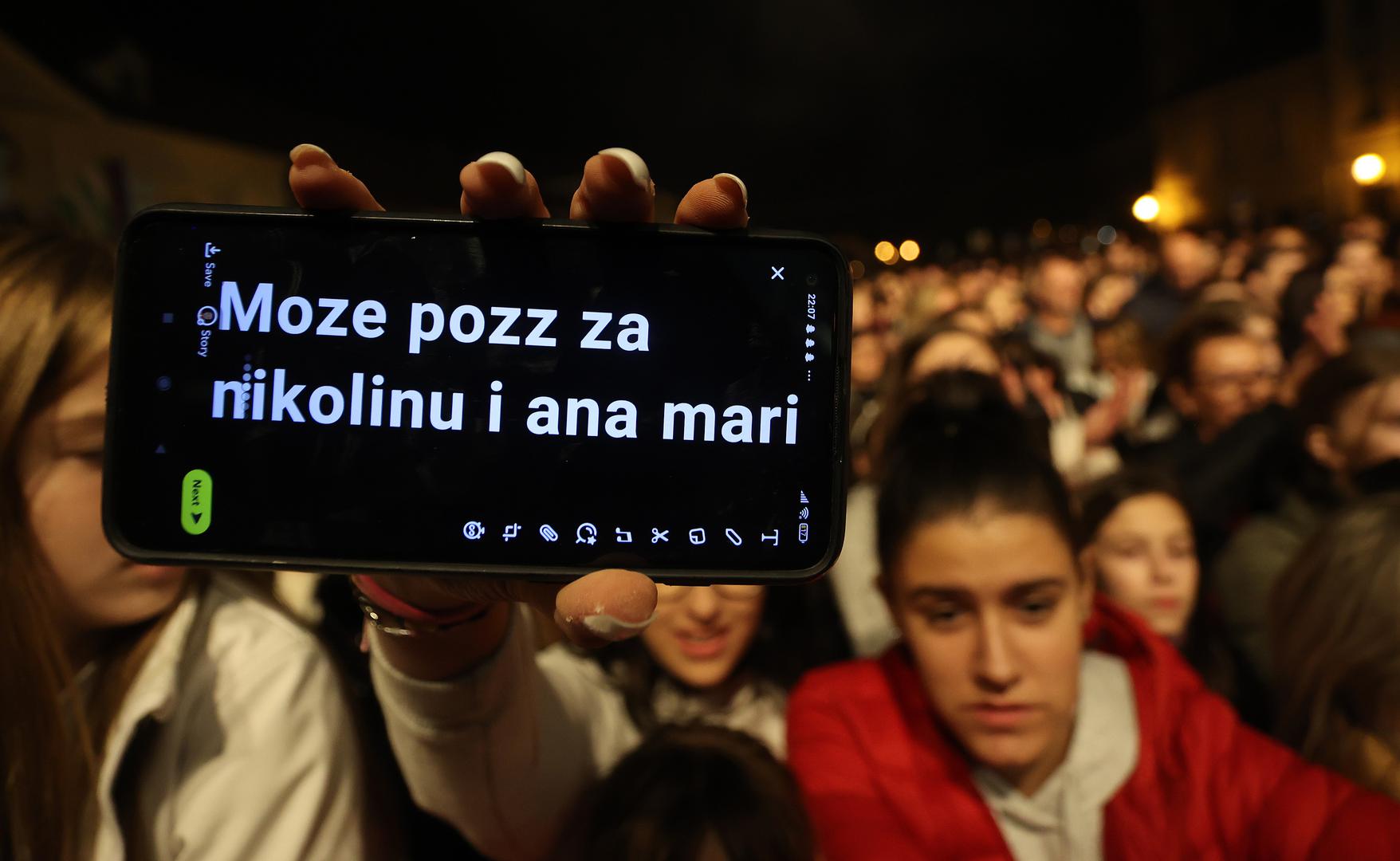 15.10.2022., Samobor - U sklopu proslave 780 rodjendana grada Samobora, odrzan koncert Petra Grase i vatromet na Trgu kralja Tomislava. Photo: Marko Prpic/PIXSELL