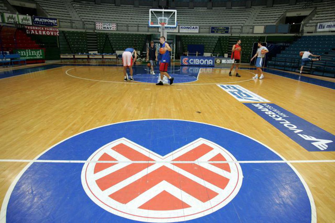 Cibona (1)