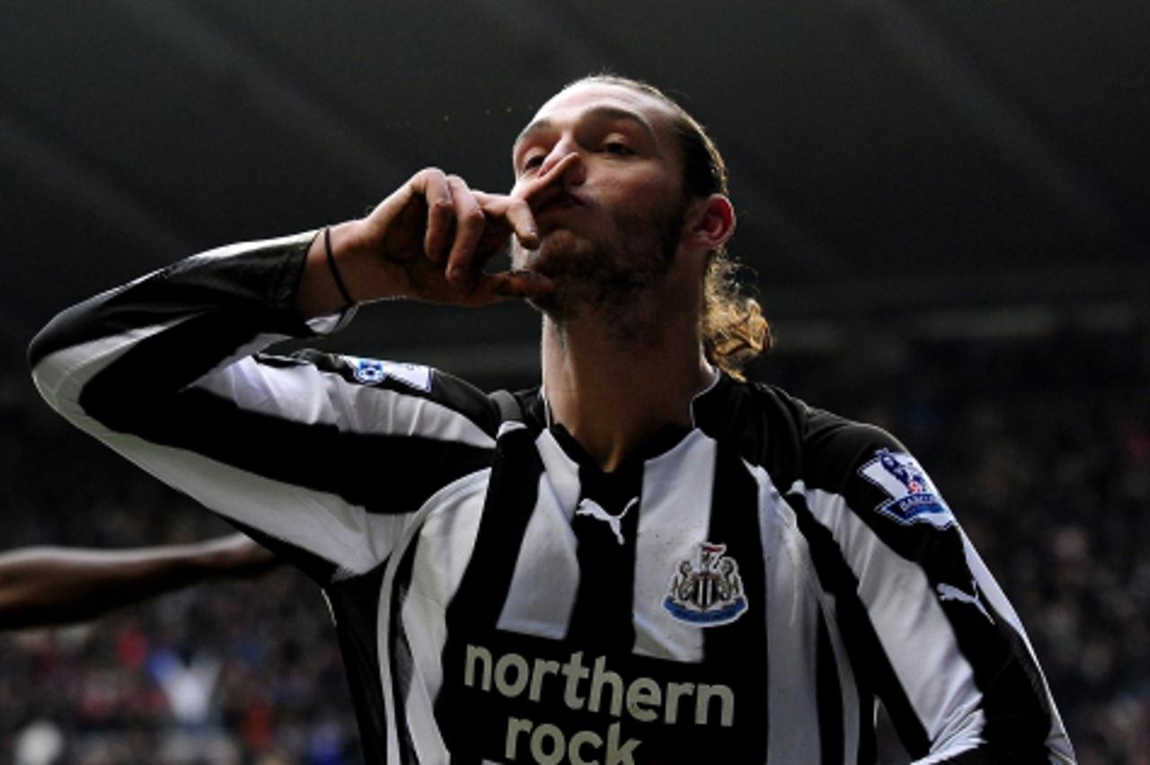 \'Newcastle\'s Andy Carroll celebrates his goal during the Barclays Premier League match at St James\' Park, Newcastle. Photo: Press Association/Pixsell\'