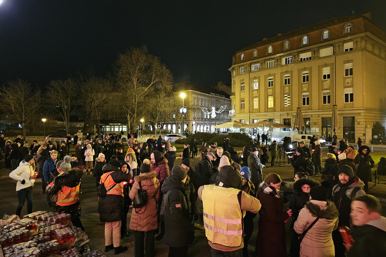 Mimohod "Za sigurnu školu" u Zagrebu