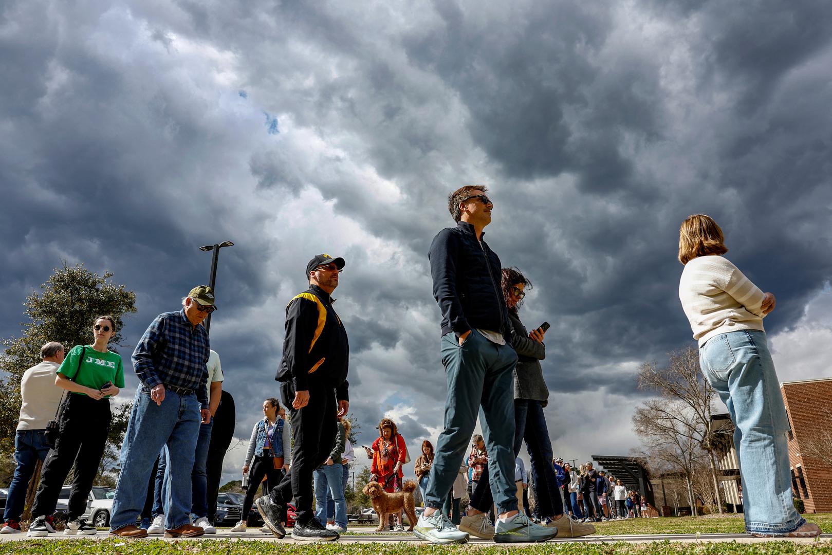 People stand in line to cast their votes in the South Carolina Republican presidential primary election, at the Jennie Moore Elementary School, in Mount Pleasant, South Carolina, U.S., February 24, 2024. REUTERS/Evelyn Hockstein Photo: Evelyn Hockstein/REUTERS