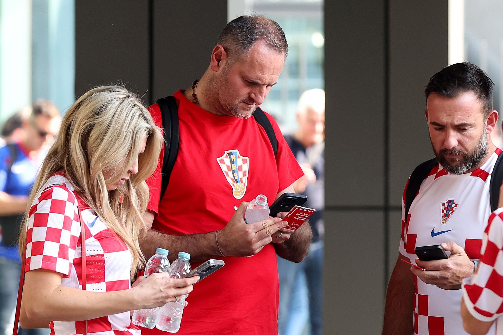 Došli su kući, a Luce je normalno ručala i potom zaspala. Sat vremena nakon probudila se plačući, a odmah su potom otišli, po uputama doktora, u Infektivnu kliniku gdje je djevojčica preminula na Uskrs 2018. godine 