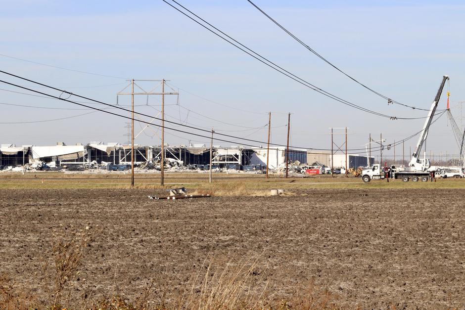 U.S.-ILLINOIS-AMAZON DISTRIBUTION CENTER-TORNADO