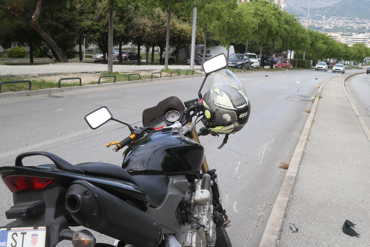 U prometnoj nesreći u Splitu motocikli naletio na pješaka, dio ceste zatvoren za sav promet