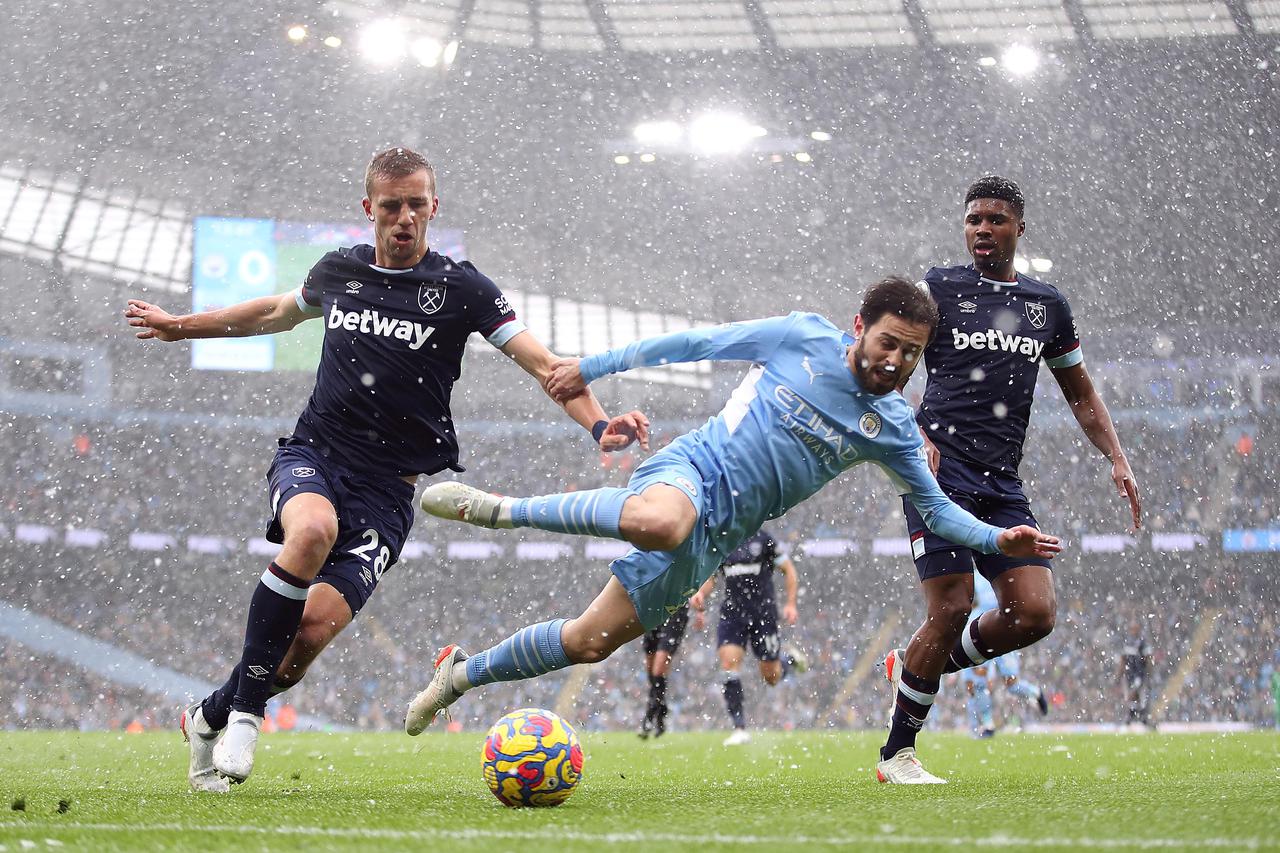 Premier League - Manchester City v West Ham United