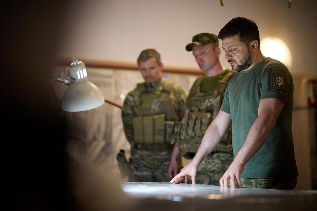 Ukraine's President Zelenskiy visits positions of Ukrainian service members in Dnipropetrovsk region